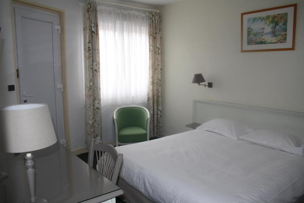 Le Charollais Motel Restaurant Contact-Hotel Vitry-en-Charollais Номер фото